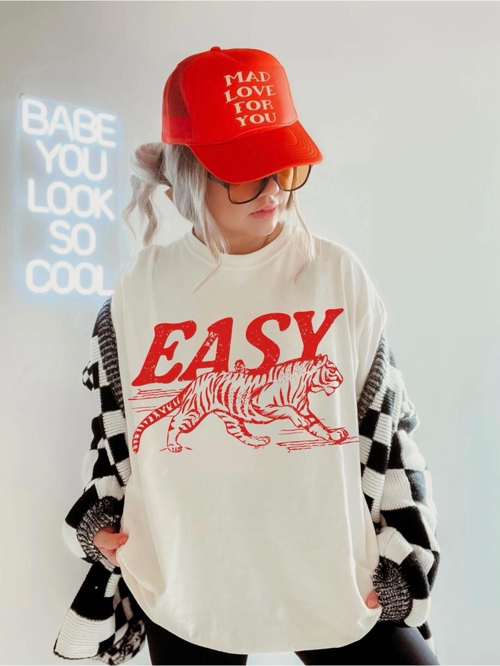 Easy Tiger Comfort Colors Graphic Tee Ivory Red Size 2XL